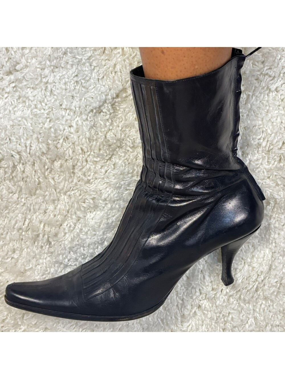 Quelle Vintage Leather Mid Calf Boots Black Pointed Kitten Heel EU 39.5